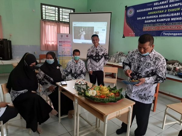 HUT PGRI Ke-76