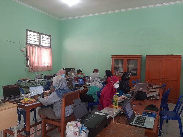 Pengisian dan Pencetakan E-Rapor Siswa Semester Gazal 2021/2022